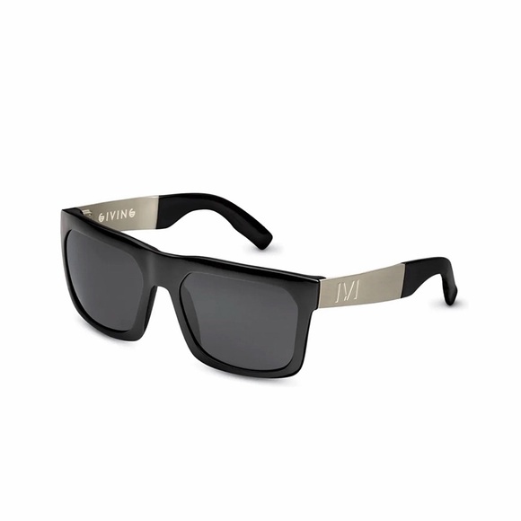 IVI Vision Luxury Sunglasses - Picture 3 of 9